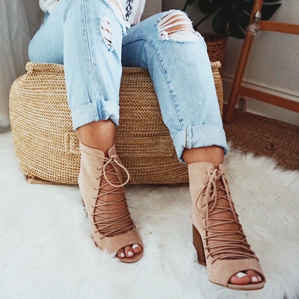 •LAST PAIR//Capri Lace Up Booties• - Picture 3 of 8